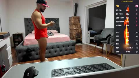 supermanboyxxl online show from 11-14-25, 06:23