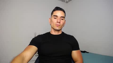 Snapshot of supermen_03 chatting on 12-30-24, 01:48 jhosh online show from 12-30-24, 01:48