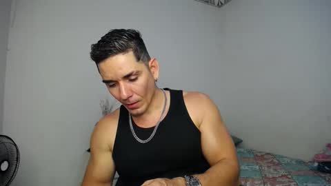 Snapshot of supermen_03 chatting on 10-18-25, 04:15 jhosh online show from 10-18-25, 04:15