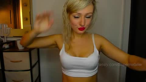 Natalie online show from 05-05-26, 10:40