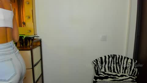 Natalie online show from 05-12-26, 12:19