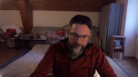 Snapshot of supersquirrel81 chatting on 11-08-25, 06:57 supersquirrel81 online show from 11-08-25, 06:57