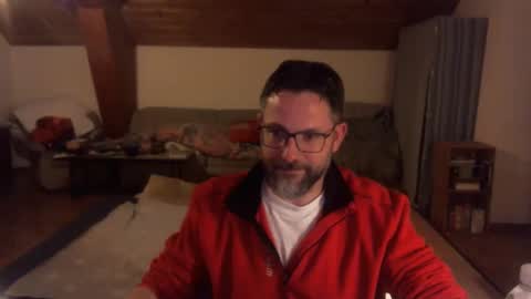 Snapshot of supersquirrel81 chatting on 11-09-25, 06:39 supersquirrel81 online show from 11-09-25, 06:39