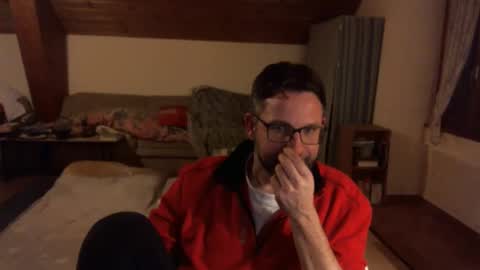 Snapshot of supersquirrel81 chatting on 11-11-25, 07:03 supersquirrel81 online show from 11-11-25, 07:03