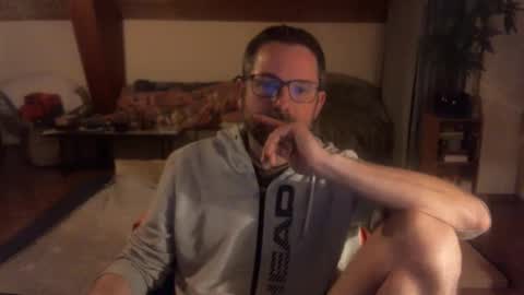 supersquirrel81 online show from 12-21-25, 06:09