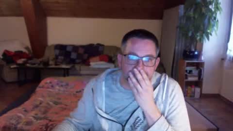 supersquirrel81 online show from 03-17-26, 05:38