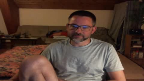 supersquirrel81 online show from 05-23-26, 01:22