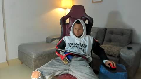 supreme_badboy2 online show from 08-08-26, 02:08