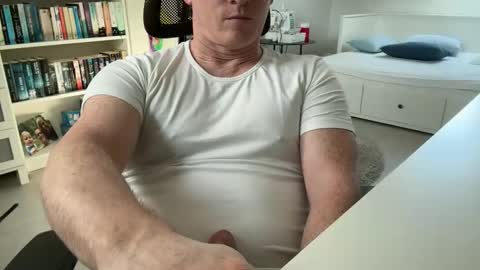surfstar81 online show from 03-03-26, 11:05
