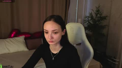 Annie online show from 05-06-26, 01:36