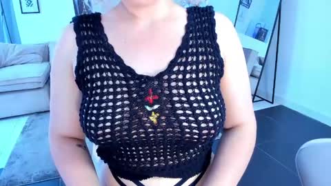 susan_blond online show from 05-11-26, 02:45