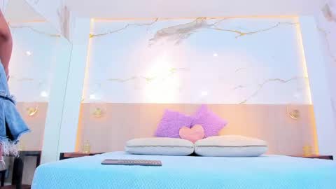 Susan online show from 10-09-25, 03:21