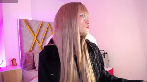 Susan online show from 12-17-24, 11:49