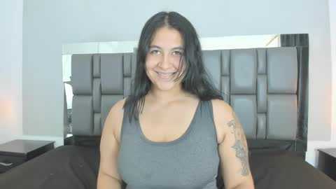 Snapshot of susana_garciia1 chatting on 05-24-26, 07:19 Susana online show from 05-24-26, 07:19