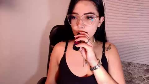 susana online show from 04-17-26, 02:09