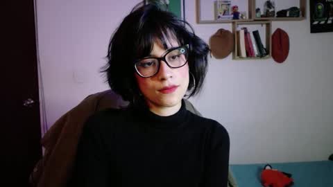 Snapshot of susana_w chatting on 03-10-26, 12:26 susana_w online show from 03-10-26, 12:26