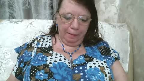 Snapshot of susanaahsun chatting on 07-10-26, 11:24 SusanaAhSun online show from 07-10-26, 11:24
