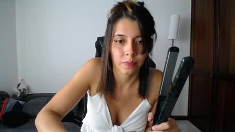 Snapshot of susanaduncann chatting on 04-18-26, 07:18 Susana online show from 04-18-26, 07:18