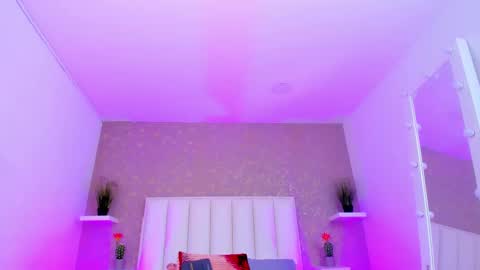 susanahenao online show from 02-11-25, 01:41