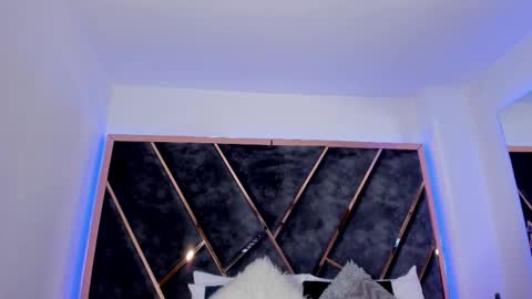 susanahenao online show from 03-05-25, 05:29