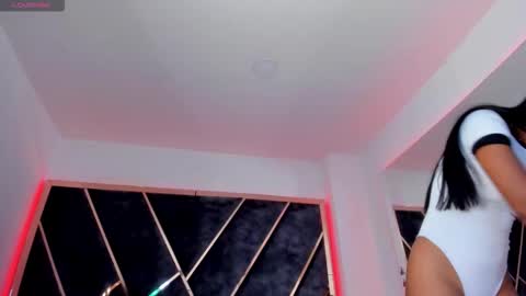 susanahenao online show from 09-30-25, 07:08