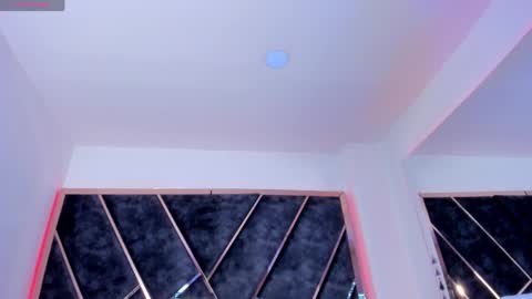 susanahenao online show from 04-16-26, 06:19