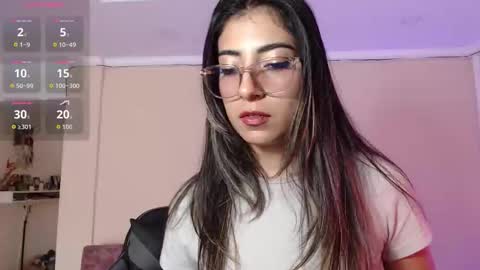 Susana hendrix    online show from 03-30-26, 06:20
