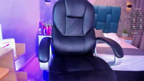 susana smith online show from 11-23-25, 08:52