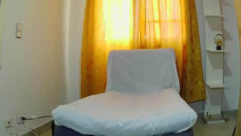 Susan online show from 11-08-25, 08:29