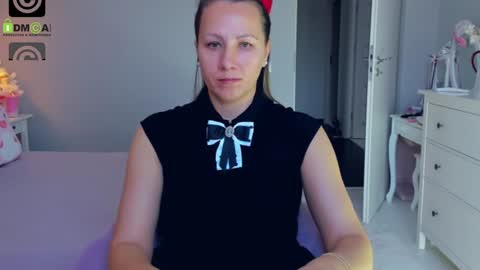 Snapshot of susanjewel chatting on 12-13-24, 07:47 SusanJewel online show from 12-13-24, 07:47