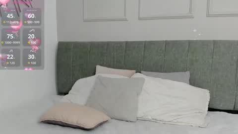 Amelia  online show from 12-17-25, 12:11