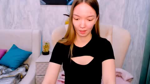 Snapshot of susannjohnson chatting on 02-17-25, 03:04 susannjohnson online show from 02-17-25, 03:04