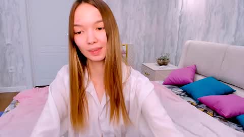 Snapshot of susannjohnson chatting on 02-17-25, 06:09 susannjohnson online show from 02-17-25, 06:09