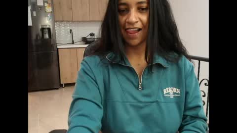 Snapshot of susanrhodes_ chatting on 04-21-26, 12:33 Susan Rhodes online show from 04-21-26, 12:33