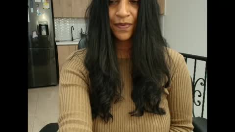 Snapshot of susanrhodes_ chatting on 05-10-26, 08:52 Susan Rhodes online show from 05-10-26, 08:52
