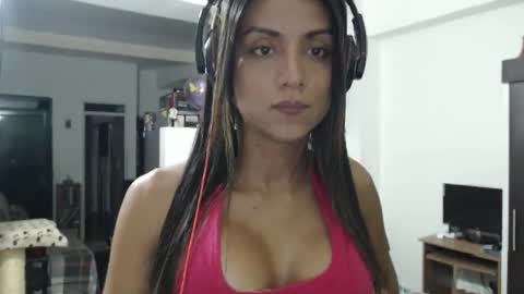 Snapshot of susantsx chatting on 01-06-26, 04:05 susants online show from 01-06-26, 04:05