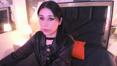 susanvilla online show from 02-16-26, 07:43