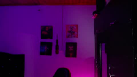 Snapshot of susej_exotic69 chatting on 12-10-24, 11:51 ale online show from 12-10-24, 11:51