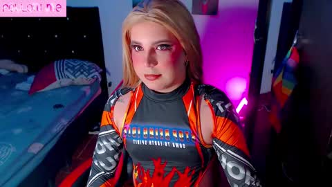 Snapshot of susej_exotic69 chatting on 12-20-24, 11:37 ale online show from 12-20-24, 11:37