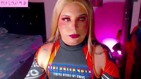 Snapshot of susej_exotic69 chatting on 02-17-25, 11:42 ale online show from 02-17-25, 11:42