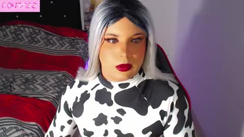 Snapshot of susej_exotic69 chatting on 09-25-25, 02:37 ale online show from 09-25-25, 02:37