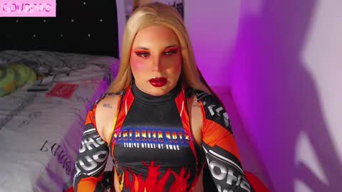 Snapshot of susej_exotic69 chatting on 09-29-25, 10:58 ale online show from 09-29-25, 10:58