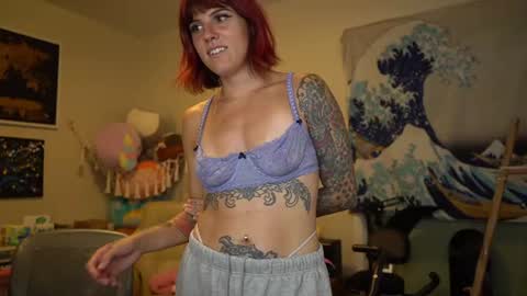   online show from 07-28-26, 06:20