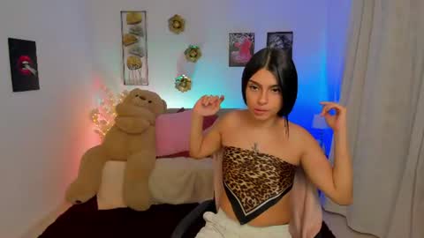 susi_doll1 online show from 06-21-26, 02:19