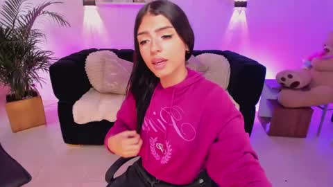 susi_doll1 online show from 07-28-26, 07:04