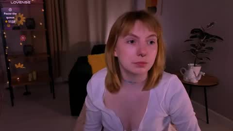 Snapshot of susie_miu chatting on 04-24-26, 09:06 SUSIE 3 online show from 04-24-26, 09:06