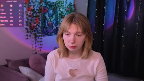 Snapshot of susie_miu chatting on 05-07-26, 06:30 SUSIE 3 online show from 05-07-26, 06:30