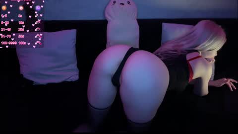 Sue online show from 02-23-25, 03:40