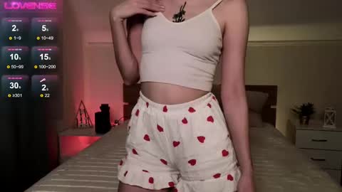 Susie online show from 02-22-25, 05:12