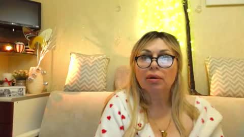 SusiexNoreen online show from 02-11-26, 11:59